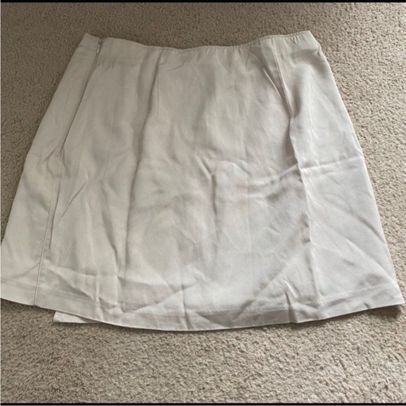 NEW Abercrombie & Fitch Skort - Picture 2 of 3